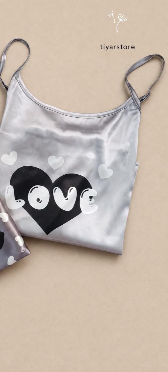 تاپ شورتک ساتن ابریشم 1006 طرحlove نقره ای طوسی